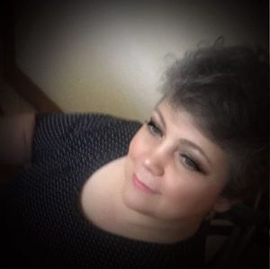 Meet your Posher, Lorenaa